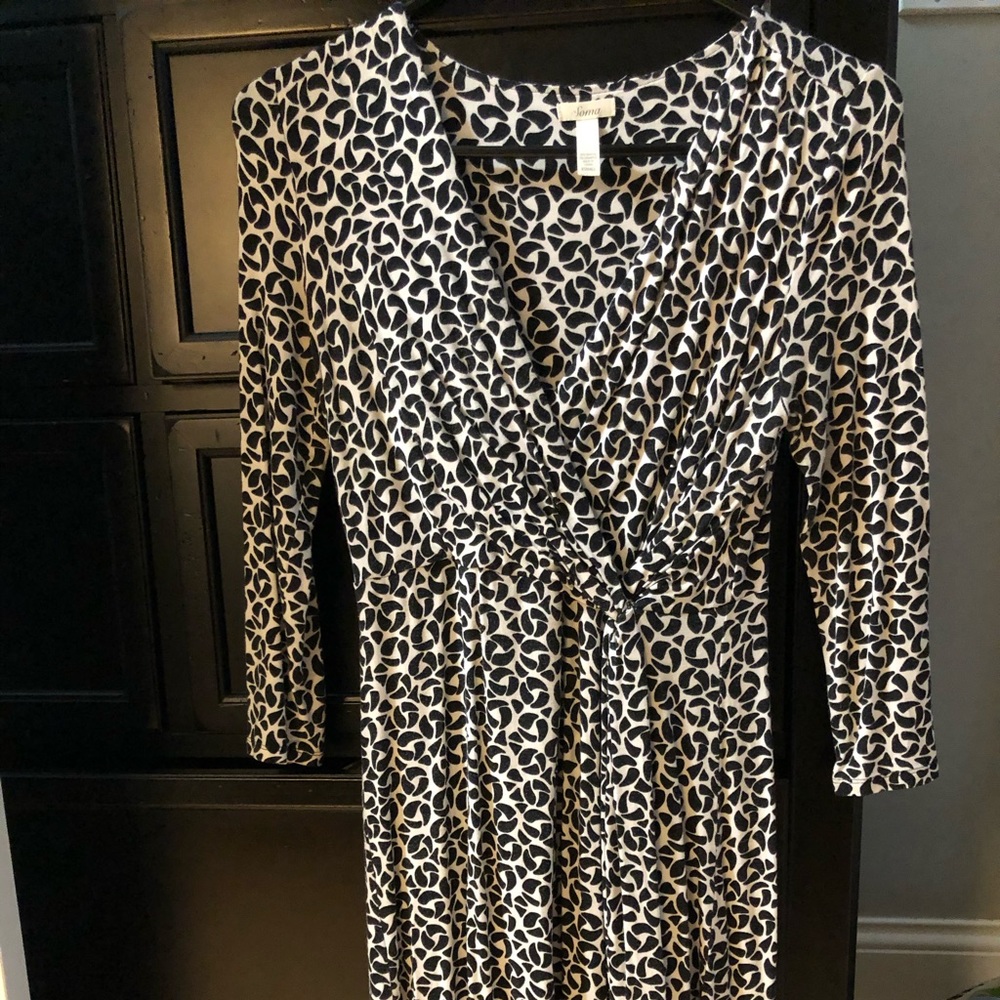 SOMA super cute black and white dress